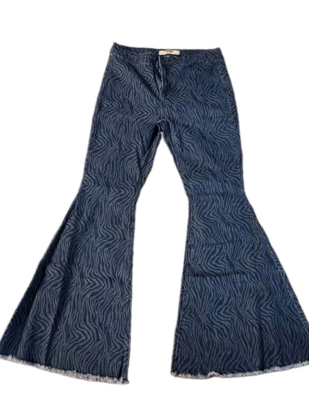 Rock & Roll Denim Bargain Bells Zebra Wavy Print Flare Jeans High Rise Sz 32/34